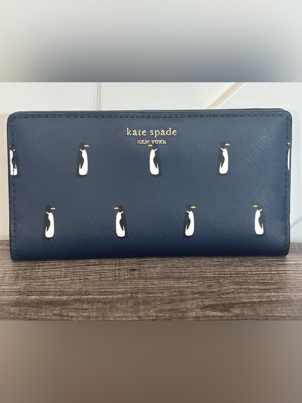 Kate Spade New York Cameron Penguin 🐧 Large Slim Bifold Wallet